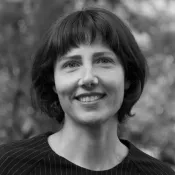 Portrait Annika Elwert. Photo: Emma Lord. 