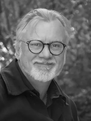Portrait of Magnus Ring. Photo: Emma Lord. 
